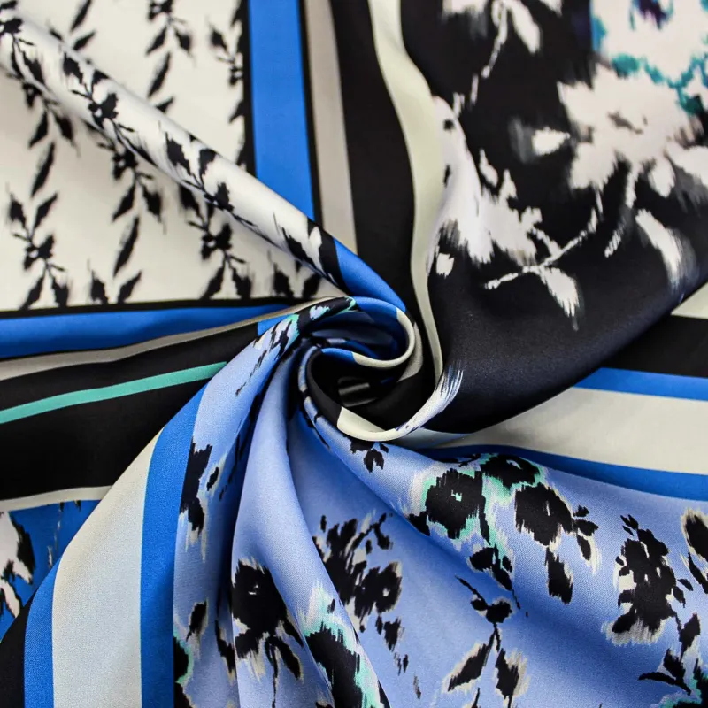 Raso Fantasia a Quadri Floreale | MADE IN ITALY