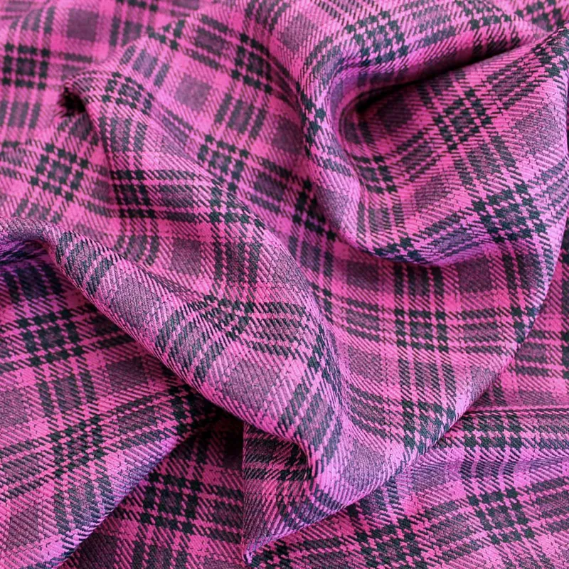 Tessuto Scozzese - Fucsia e Nero | ILTESSUTAIO