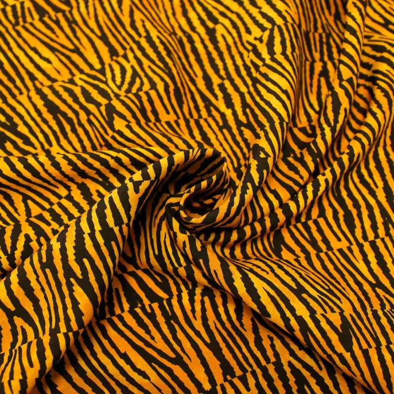 Tessuto Viscosa Stampata - Ocra e Nero | ILTESSUTAIO