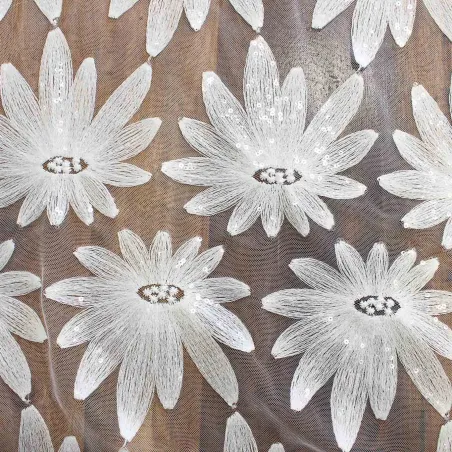 Tulle Ricamato con Fiori | TESSUTI CERIMONIA