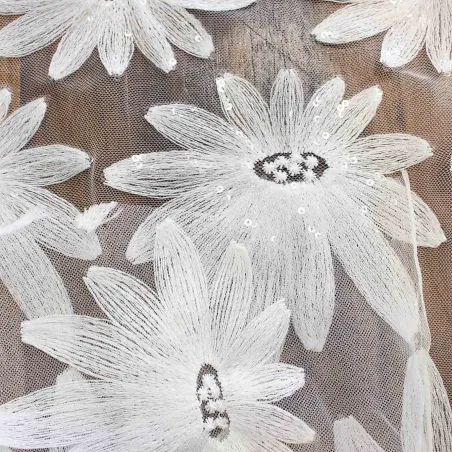 Tulle Ricamato con Fiori | TESSUTI CERIMONIA