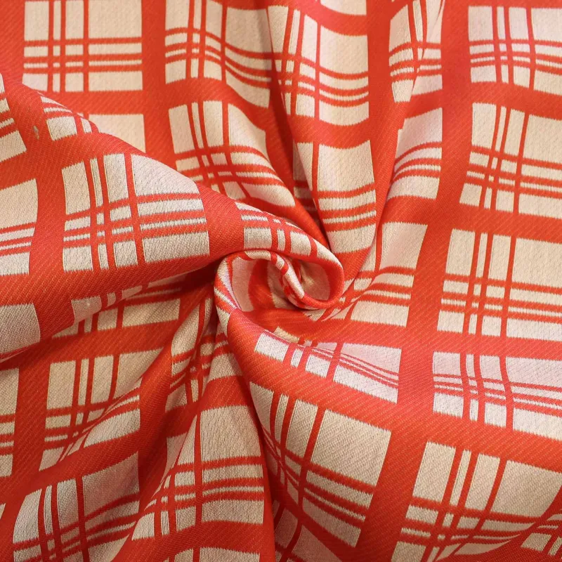 Jacquard Quadri Rosso Bianco | IL TESSUTAIO