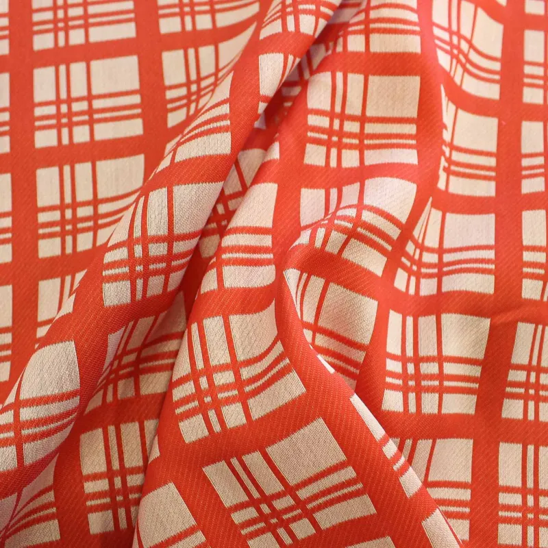 Jacquard Quadri Rosso Bianco | IL TESSUTAIO