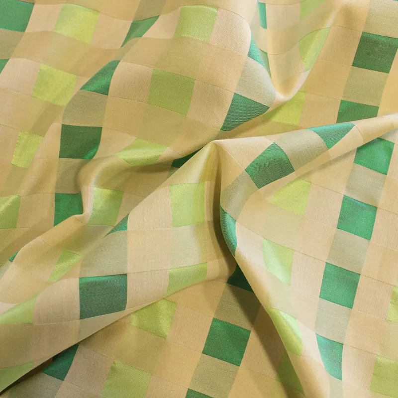 Jacquard Quadri Grandi Panna Verde | IL TESSUTAIO