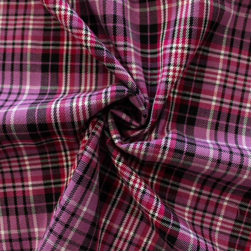 Tessuto scozzese fucsia e nero | IL TESSUTAIO