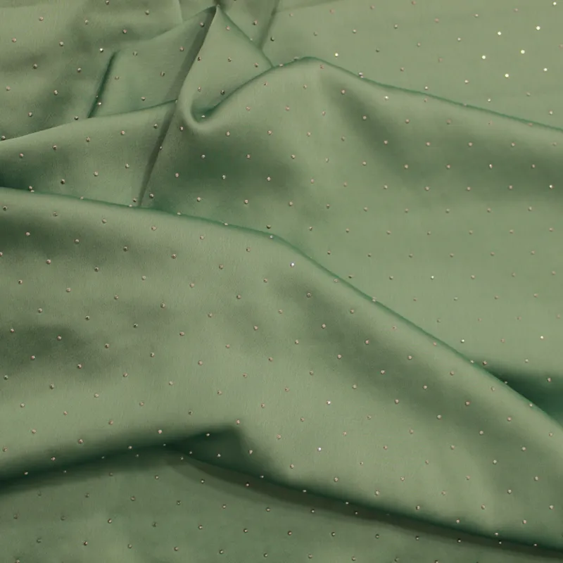 Raso di viscosa con strass verde salvia | Tessuti Cerimonia