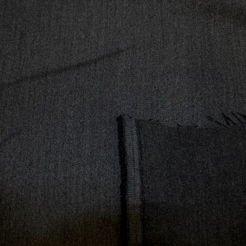 Tessuto poliviscosa grigio | ILTESSUTAIO