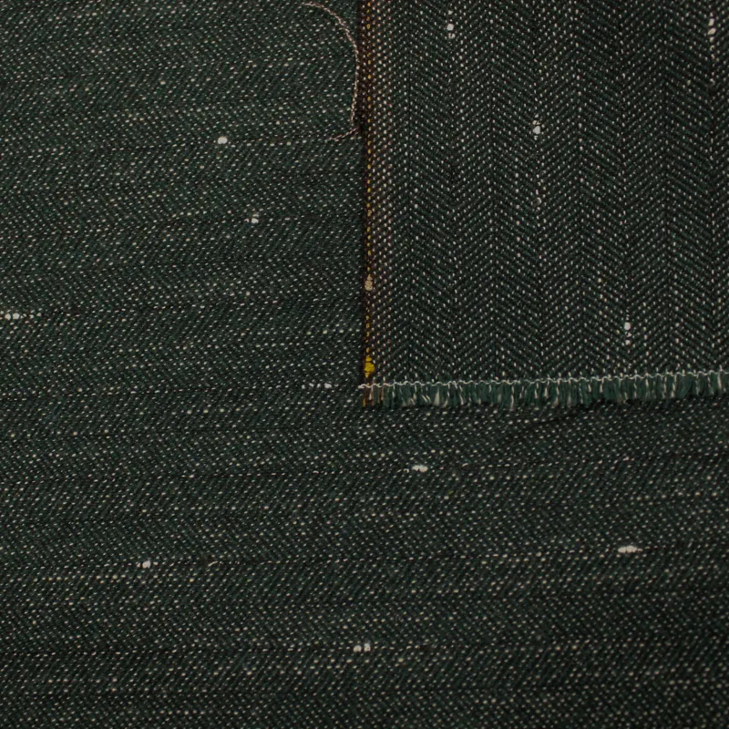 Tessuto deadstock misto lana fiammato color verde | Made in Italy