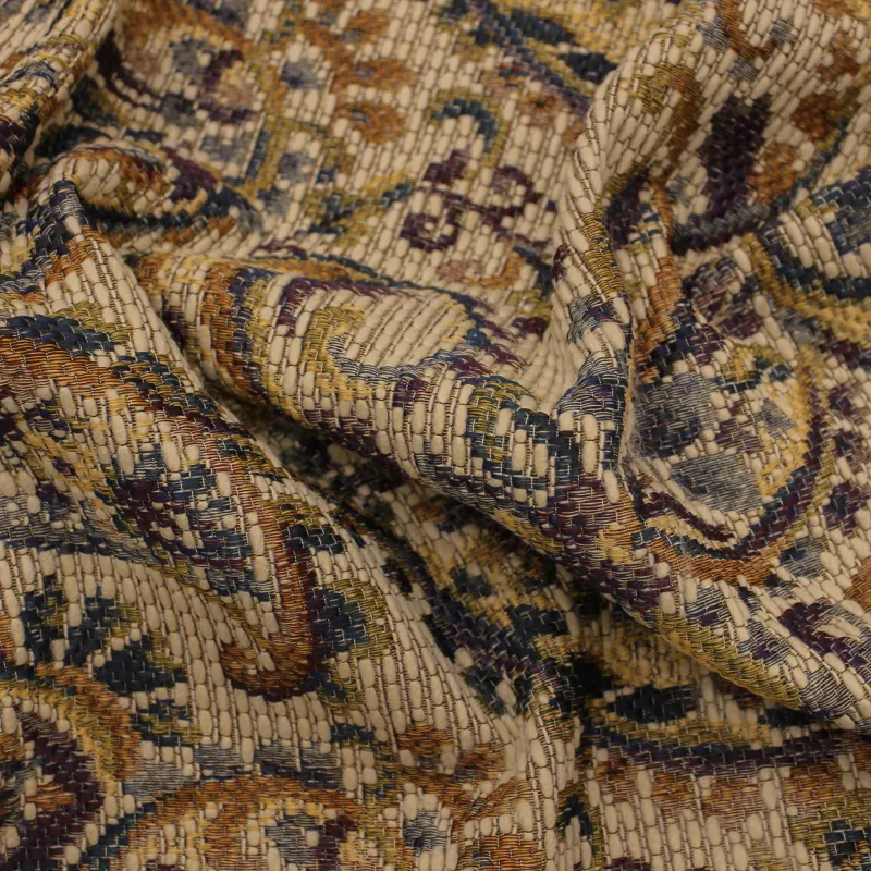 Jacquard beige disegno cachemire | Abbigliamento uomo-donna