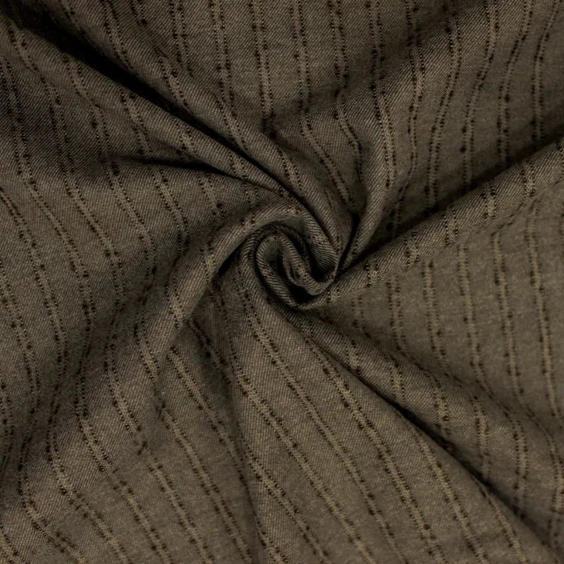 Tessuto gessato color fango  |  tessuti uomo