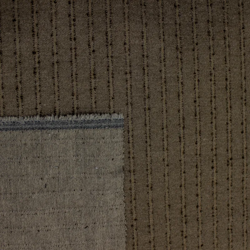 Tessuto gessato color fango  |  tessuti uomo