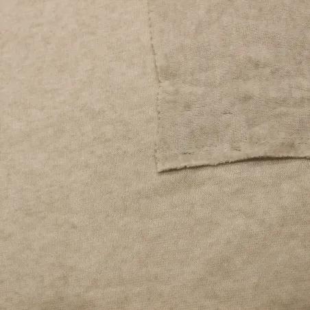 Caldo tessuto a maglia di colore beige  IL TESSUTAIO