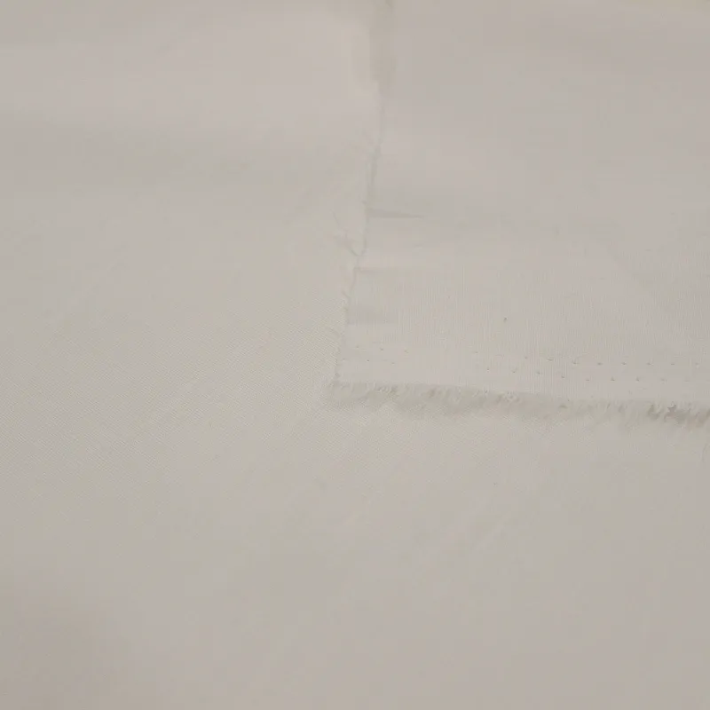 Popeline di Cotone Bianco | Tessuti Camicieria | IL TESSUTAIO