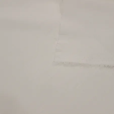 Popeline di Cotone Bianco | Tessuti Camicieria | IL TESSUTAIO