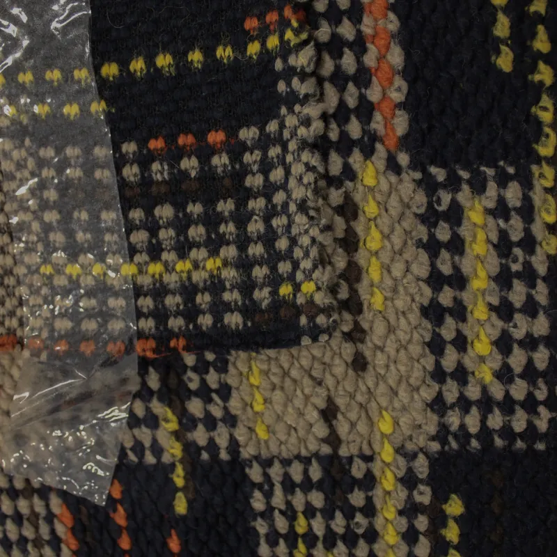 Tessuto deadstock uncinetto in  misto lana per cappotti unisex