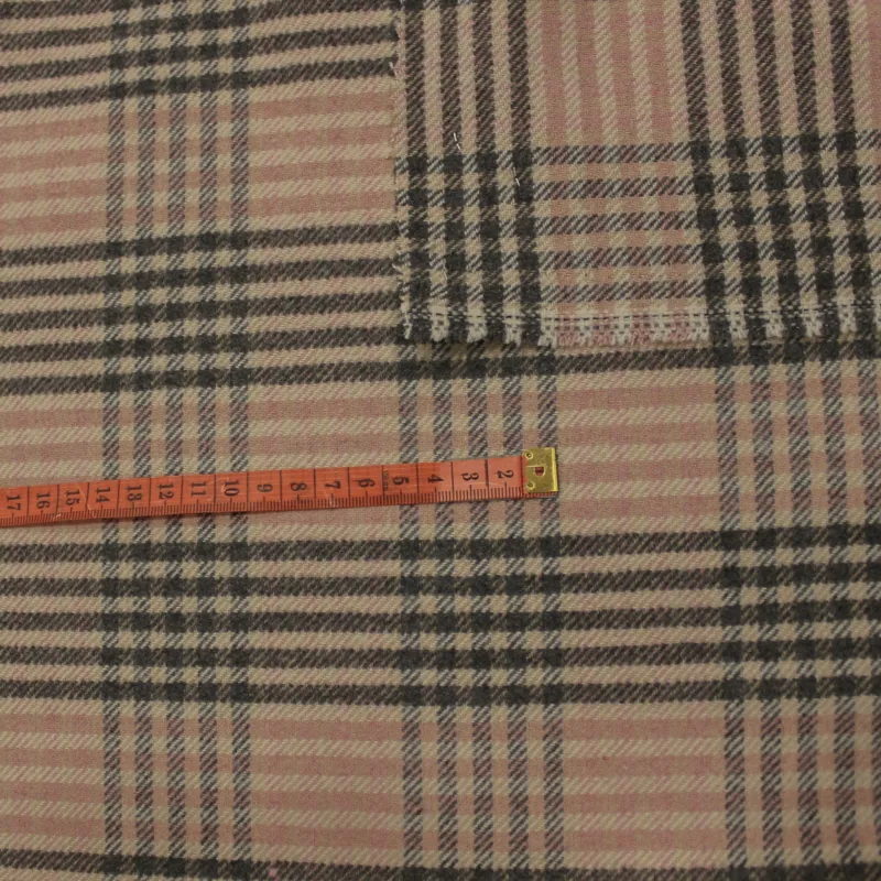 Tessuto per cappotto scozzese rosa e grigio