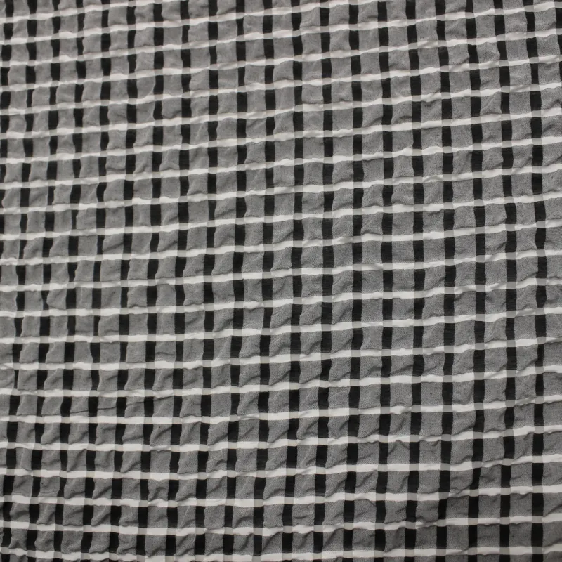 Tessuto Vichy goffrato nero e bianco |Tessuti Cerimonia | ILTESSUTAIO