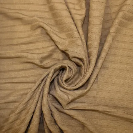 Maglina a coste elastica colore cammello | ILTESSUTAIO