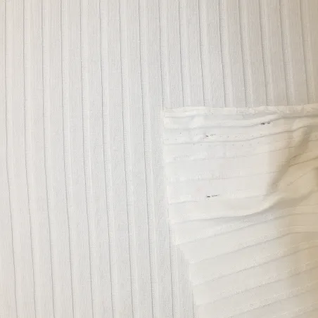 Maglia costina elasticizzata in viscosa bianca | ILTESSUTAIO
