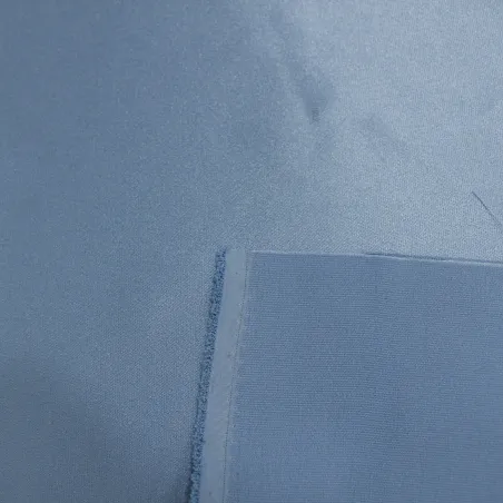 Tessuto in raso elasticizzato celeste | iltessutaio.it