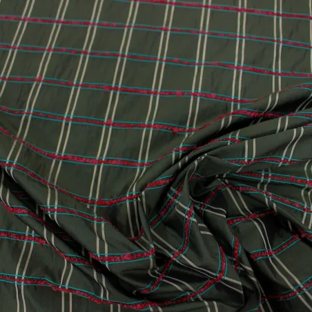 Jacquard scozzese verde con boucle fucsia | IL TESSUTAIO TESSUTI