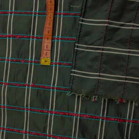 Jacquard scozzese verde con boucle fucsia | IL TESSUTAIO TESSUTI