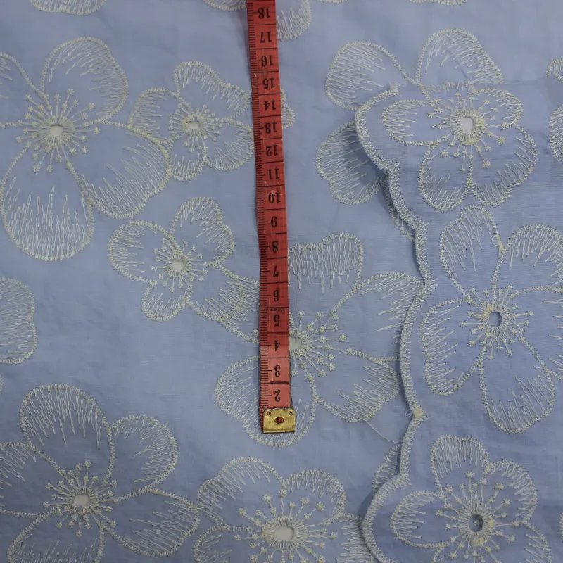 Pizzo San gallo floreale in cotone | Tessuti Naturali| IL TESSUTAIO