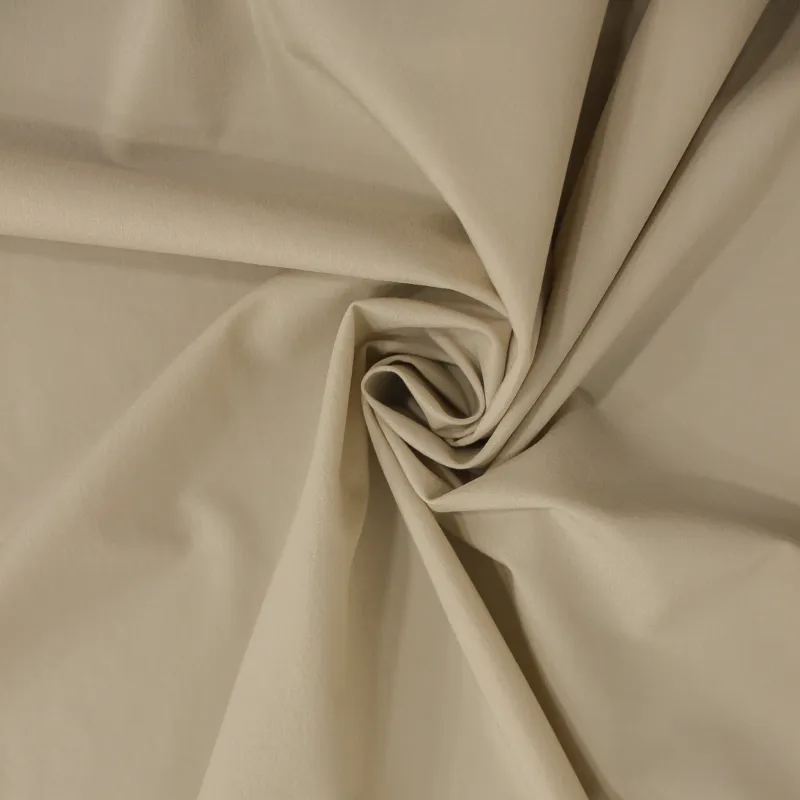 Tessuto Nylon – Beige | Materiale Resistente per Trench e Giacche