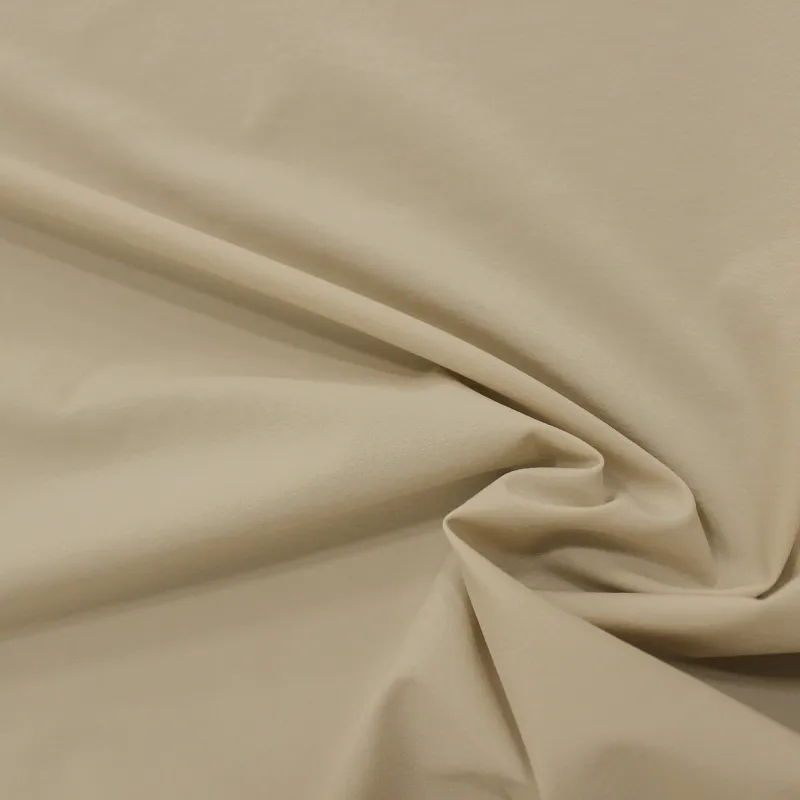 Tessuto Nylon – Beige | Materiale Resistente per Trench e Giacche