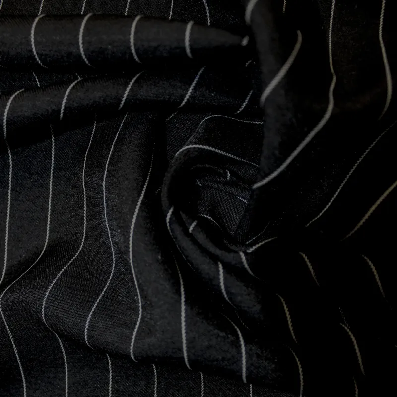 Tessuto gessato bianco e nero in viscosa | Abbigliamento sartoriale