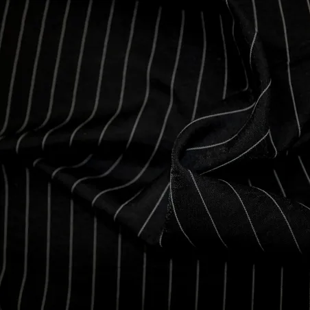 Tessuto gessato bianco e nero in viscosa | Abbigliamento sartoriale