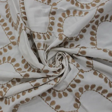 Cotone bianco ricamato| Tessuti per abbigliamento donna | IL TESSUTAIO