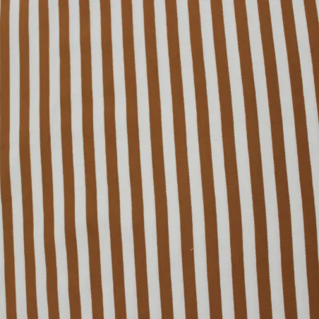 Tessuto felpa rigata bianca con righe tabacco – Stile e comfort