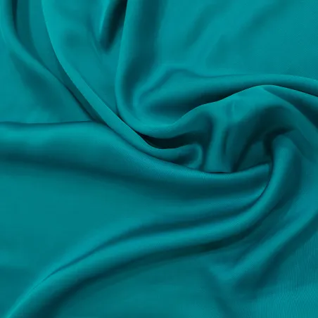 Tessuto Raso di Viscosa Turchese Vivace | Morbidezza e Lucentezza per Abiti