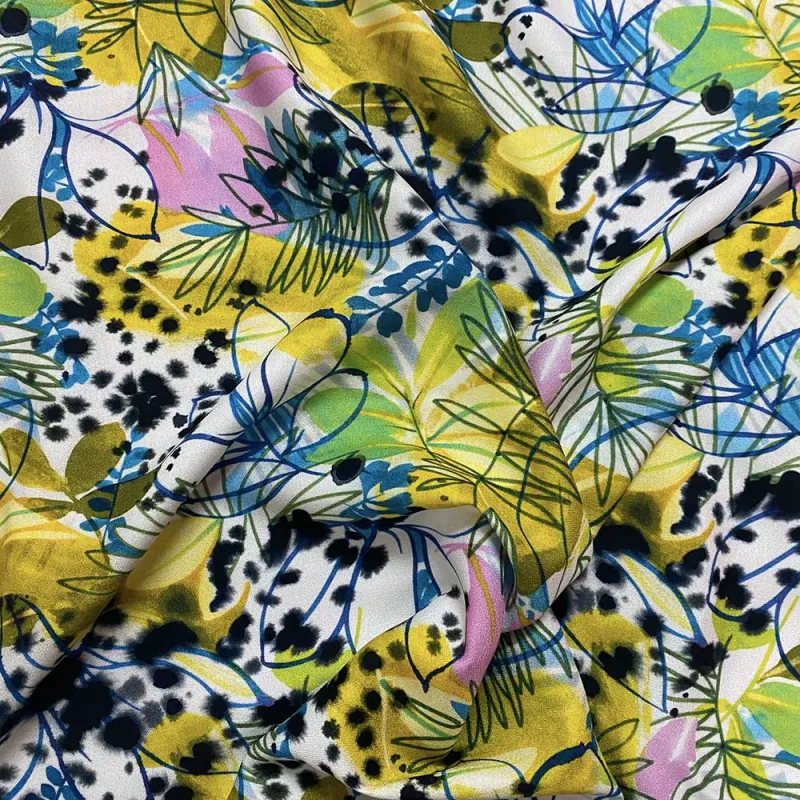 Tessuto crepe fantasia floreale giallo | Tessuti made in Italy