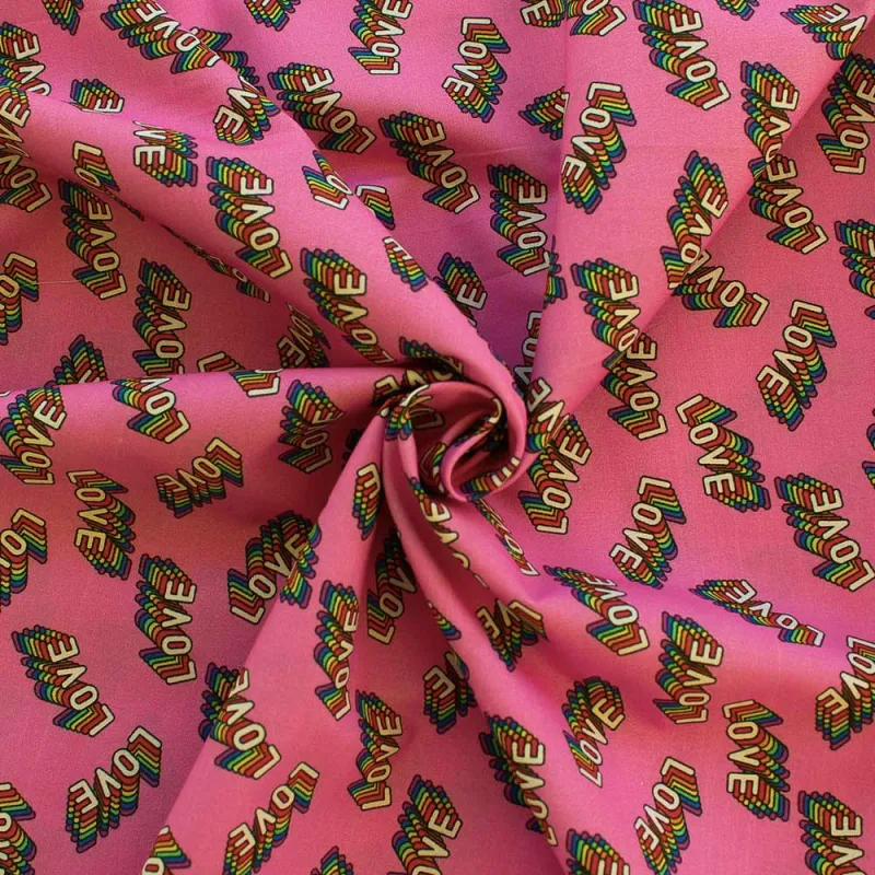 Cotone fantasia love  | tessuti fai da te| iltessutaio