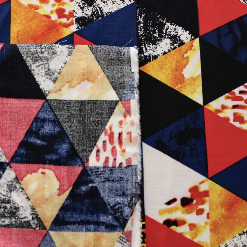 Viscosa tessuto fantasia geometrica- iltessutaio.it - Tessuti naturali