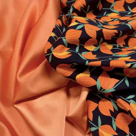 Cotone fantasia tulipani  | tessuti pregiati | iltessutaio