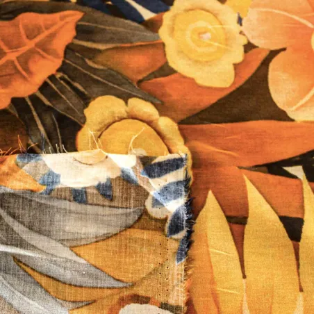 Viscosa tessuto fantasia floreale arancio | tessuti pregiati